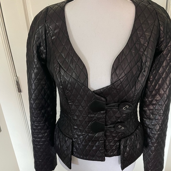 Unique woman’s black jacket Christian Chenail size 2 …A statement piece - Picture 1 of 3